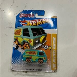 Hot Wheels Scooby-Doo Mystery Machine Die-Cast Vehicle